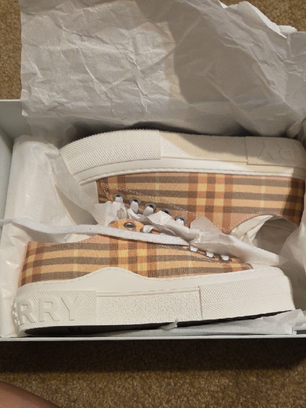 Burberry Plaid Low-Top Sneaker in Beige and White